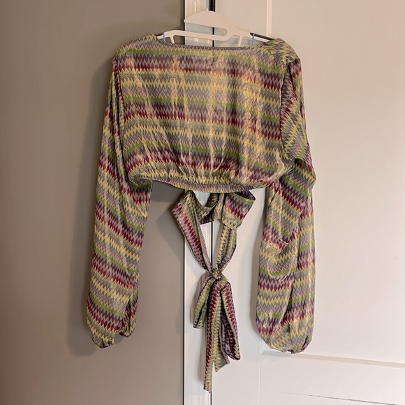 NWOT Urban Outfitters Kary Keyhole Tie Back Top - Size L - Picture 11 of 13